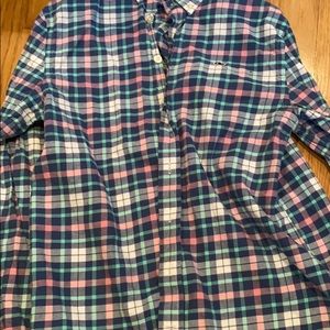 Vineyard vines button down